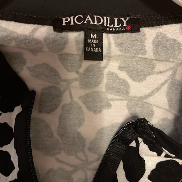 🌹PICADILLY CANADA ZIP UP BLOUSE - Picture 7 of 8